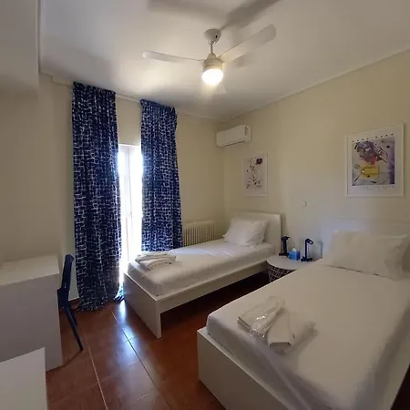 Apartment Renovated Modern 3bdr Flat W/balcony